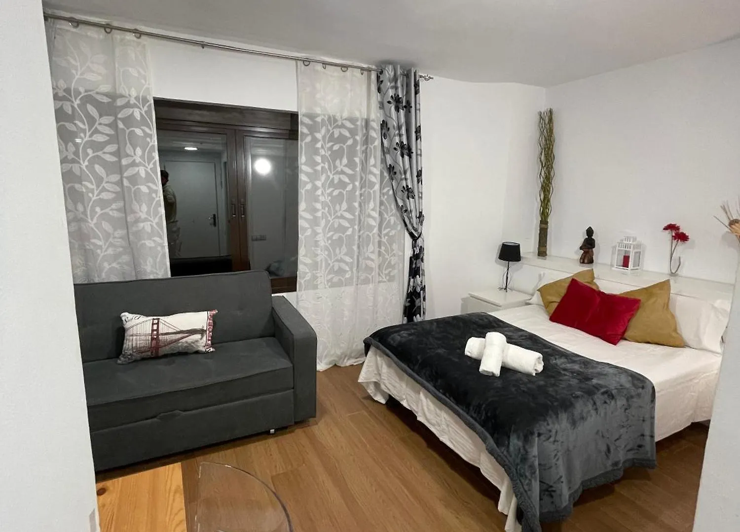 Resitur Luxury Suit 6 Séville